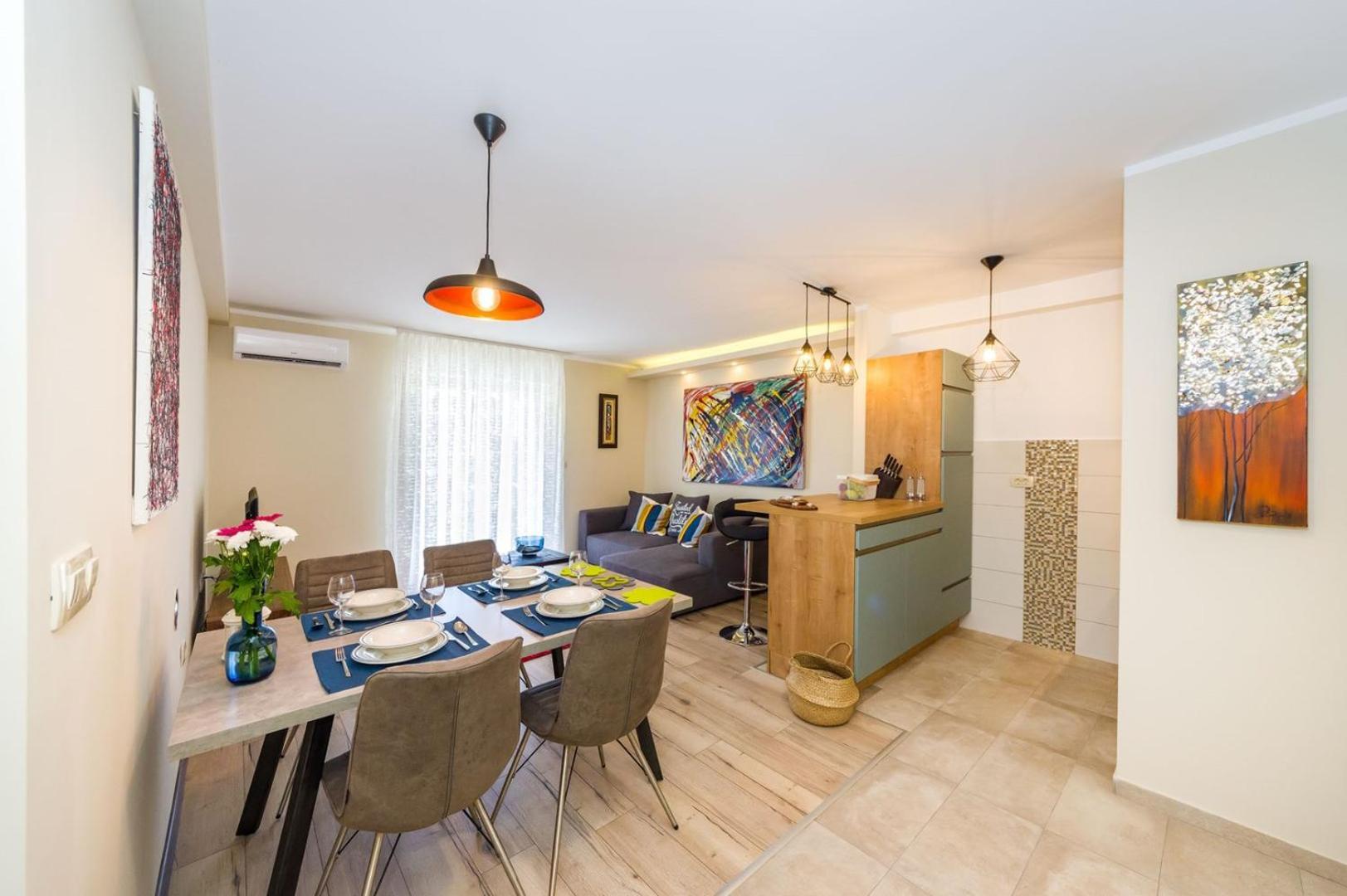 Apartamento Ema 2br Apt. In Old Town Centre
